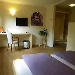 Bio Bayerischer Wirt 4* אוגסבורג