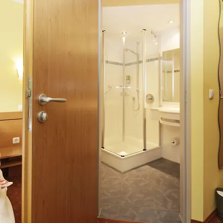 Bio Bayerischer Wirt 4* Augusta