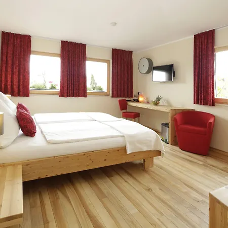 Bio Bayerischer Wirt Hotel 4*