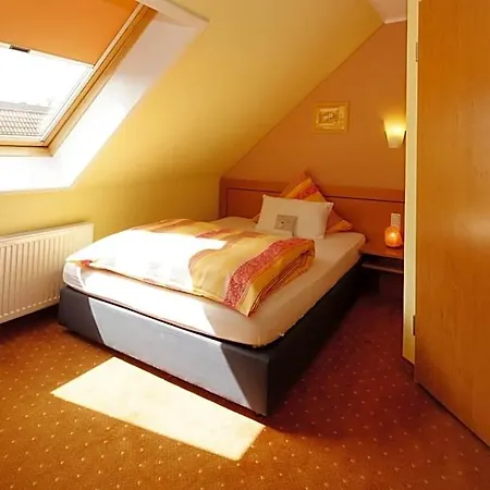 Bio Bayerischer Wirt Otel Augsburg