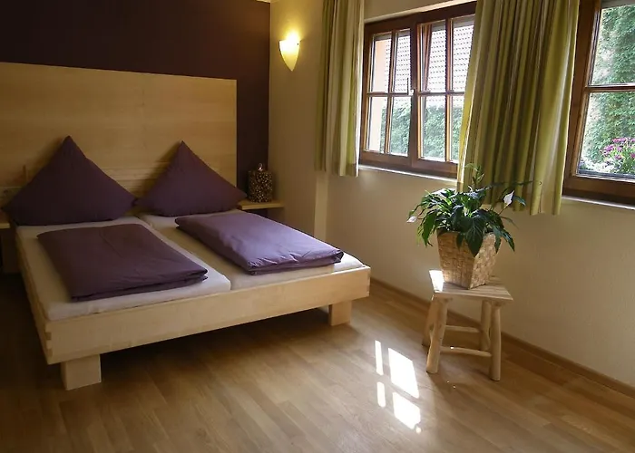 Bio Bayerischer Wirt 4* اوغسبورغ